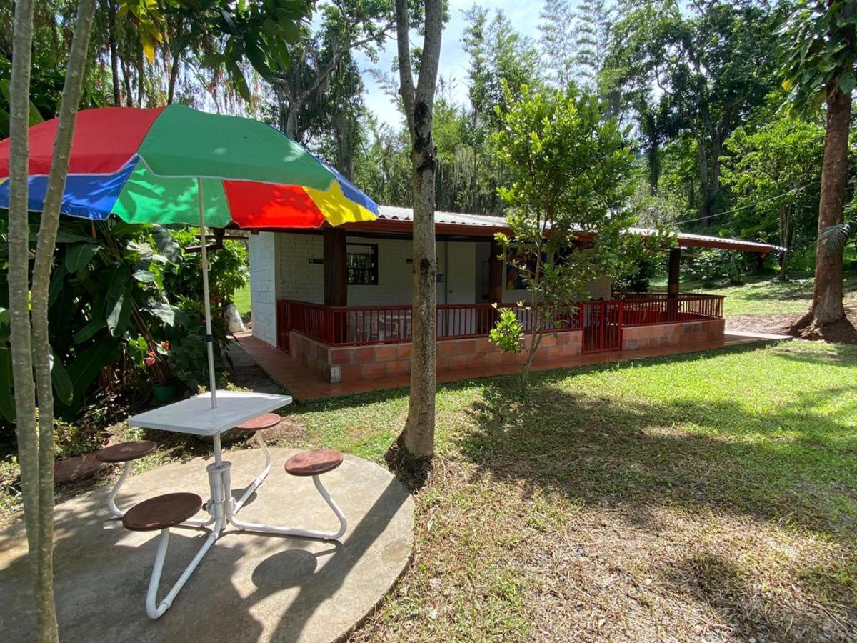 Finca Sol Y Luna San Gil Exterior photo