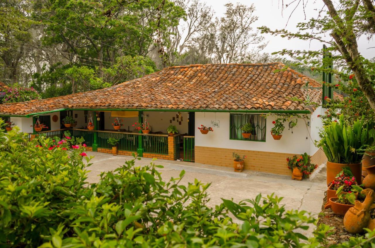 Finca Sol Y Luna San Gil Exterior photo